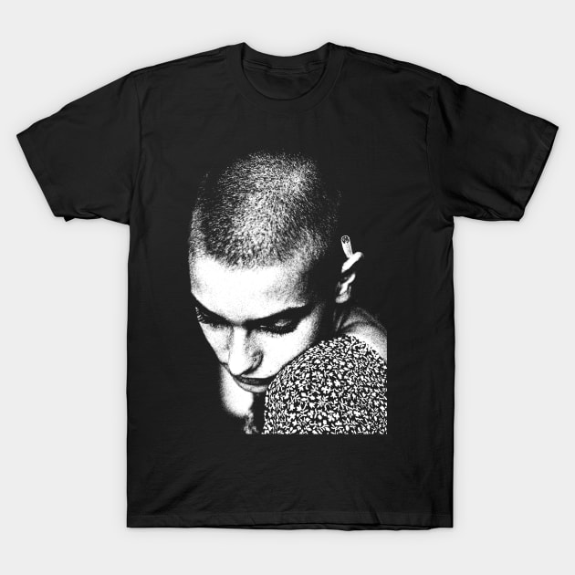 Sinead Oconnor T-Shirt by GekNdangSugih